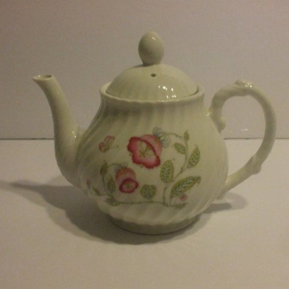 Teapot White Porcelain With Pink Flower Motifs